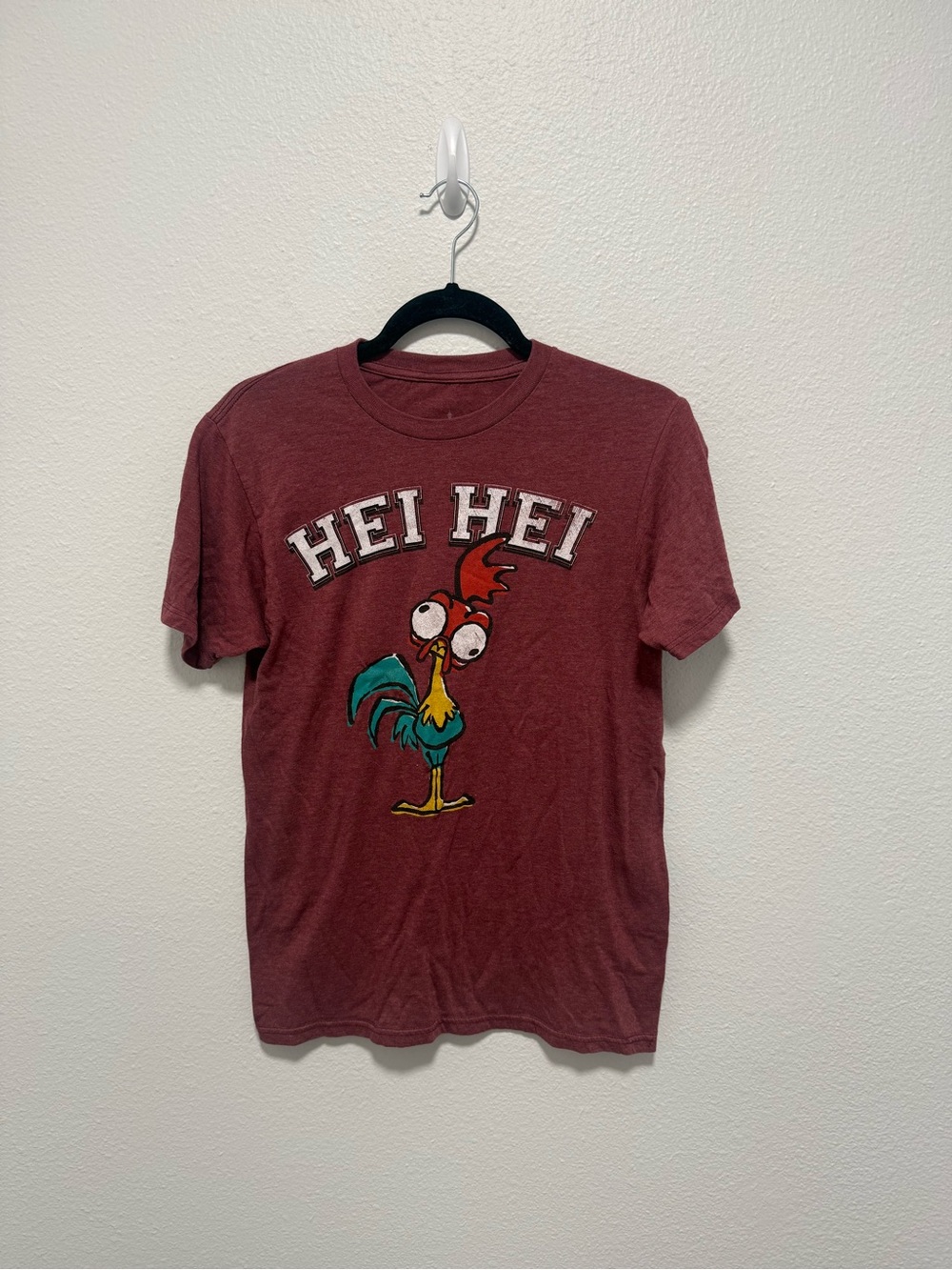 Disney Red Hei Hei T-Shirt Size Small